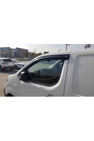 Fiat Scudo 2019 ve Üzeri Ön Mugen Cam Rüzgarlığı
