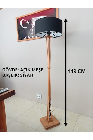 Açık Meşe Ahşap Lambader-siyah Başlıklı Köşe Aydınlatması Anahtar Kablolu