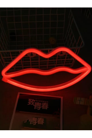 Riota Neon Aydınlatma, Dudak Şeklinde Kırmızı Işık, 15x28 Cm 177380611 Kırmızı