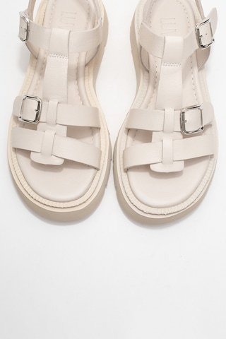 Luvishoes Melvın Ekru Hakiki Deri Kadın Sandalet Ekru