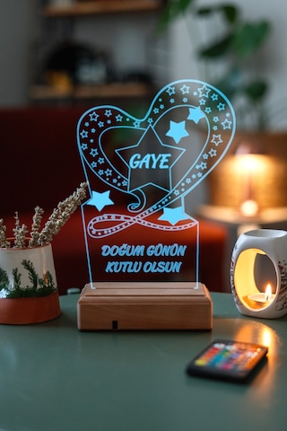 Kişiye Özel Doğum Günü Hediyesi Kalp Ve Yıldızlar 3D Led Lamba