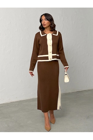 Kadın Inci Düğmeli Etekli Triko Takım Kahverengi