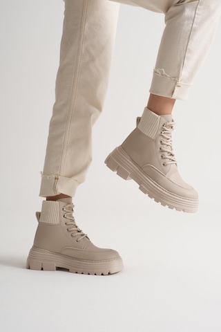 Kalın Eva Taban Boğazı Lastikli Bağcıklı Kadın Bej Bot Tbgzgn505 Bej