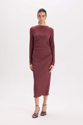 DeFacto Bodycon Vücudu Saran Yarım Balıkçı Yaka Basic Düz Bürümcük Uzun Kollu Midi Bordo Elbise D8643AX24AUBR438
