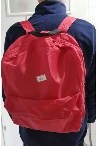 Sırt Çantalı Yağmurluk Pratik Ürün