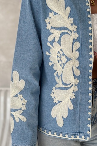 Femelle Kadın Mavi Vintage Nakışlı Kot Denim Ceket Lacivert
