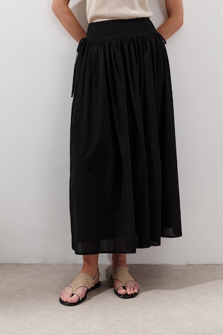 Bağlama Detaylı Geniş Etek Siyah Siyah