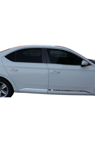 Skoda Super B8 Cam Çerçevesi 12 Prç Krom 2015 ve Sonrası
