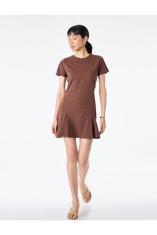 Koton Pamuklu Slim Fit Bisiklet Yaka Kısa Kollu Volümlü Mini Tişört Elbise Kahverengi 6sak80200ek Kahve