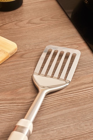 Karaca Mastermaid Oluklu Spatula Krem