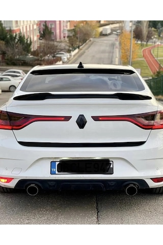 Renault Megane 4 Sedan Uyumlu Yarasa M4 Spoiler Pianoblack İthal