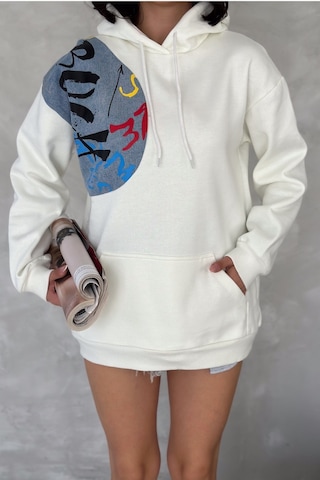 Femelle Kadın Beyaz Kot Detaylı İçi Pamuklu Kapüşonlu Sweatshirt