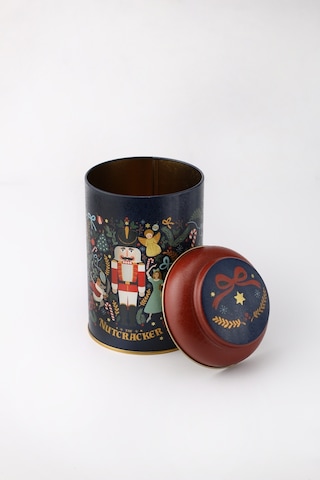 Tales Nutcracker Desenli Yuvarlak Metal Kutu, 10.5 X 15 Cm, 1.1 Lt