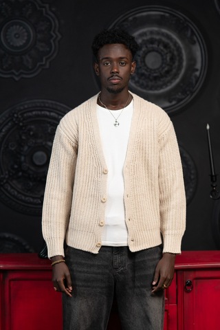 Akçaylar Oversize Crop Model V Yaka Düğme Kapamalı Örgü Hırka Krem