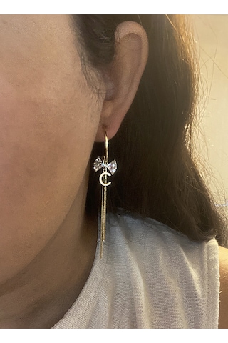 Kadın Harf Ve Fiyonk Detay Çelik Sallantılı Küpe Gold