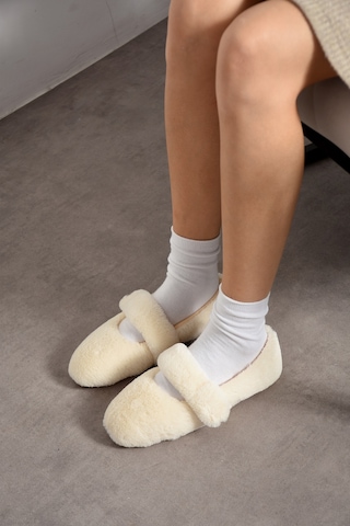 Nmoda Ultra Yumuşak Peluş Kadın Ev Babeti Ses Yapmaz Hafif Taban Panduf Ekru