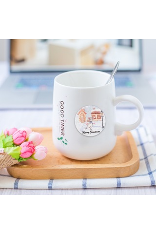 Aubyhe Noel Ornament Sticker Rollu - 500 Adet 2.5cm, 128 Farklı Noel Deseni, Su Geçirmez, Kendi Yapışkanlı, Hediyelik Kutular, Kartlar, Parti Dekorasyonu İçin Çok Renkli