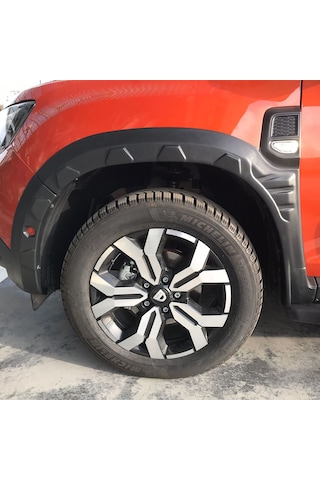 Dacıa Duster 2018 - Bal Peteği Hornet Dodik Set 12 Parça