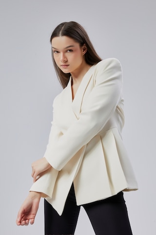 Ekru Regular Fit Pile Detaylı Blazer Ceket Ekru