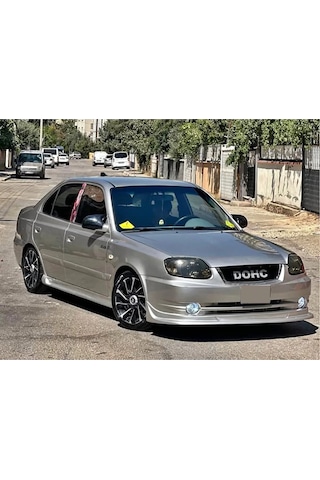 Hyundai Accent Admira Delikli Marşpiyel - Boyasız Fiberglass
