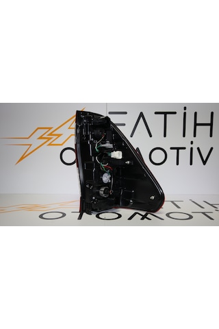 Toyota Hilux 20/21 Sol Stop Lambası L