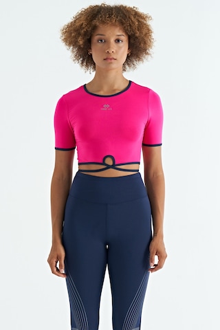 Tommy Life Fuşya Bel Bağlama Detaylı O Yaka Standart Kalıp Dalgıç Kumaş Kadın Crop T-shirt - 97266 Fuşya