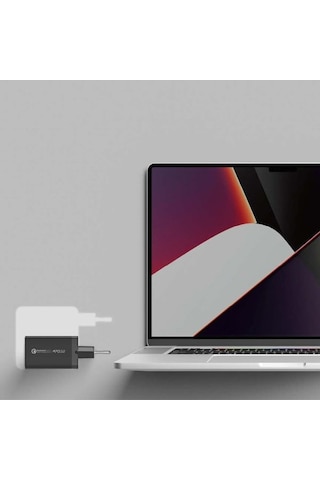 Momax UM30EUD ONEPLUG 67 W 3 Port GaN Şarj Cihazı Siyah