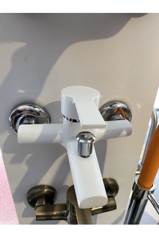 İsaoğlu Yapı Banyo Bataryası Beyaz Banyo Musluğu Mat Beyaz Duş Bataryası Beyaz