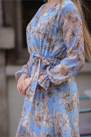Neşeli Butik Kadın Mavi Kruvaze Yaka Çiçek Desenli Midi Elbise Rssn29 Mavi