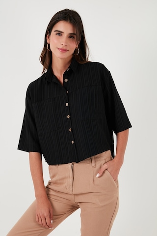 Lela Regular Fit Çift Cepli Kısa Kollu Bayan Gömlek 5865644 Siyah