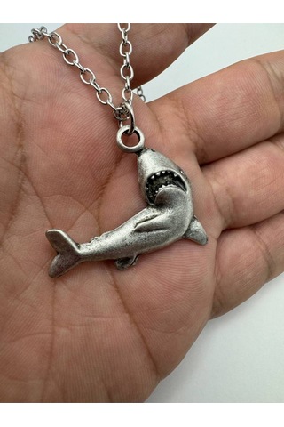 Shark Köpek Balığı Figürlü Unisex Kolye Güçlü, Cesur Ve Denizci Ruhlu Tasarım Çok renkli