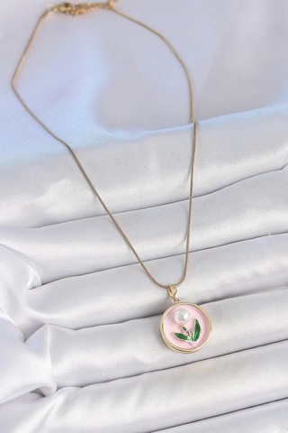 Mey İthalat 316l Çelik Gold Renk Zincir Pembe Mineli İncili Çiçek İşlemeli Portre Model Kadın Kolye 11 93302640