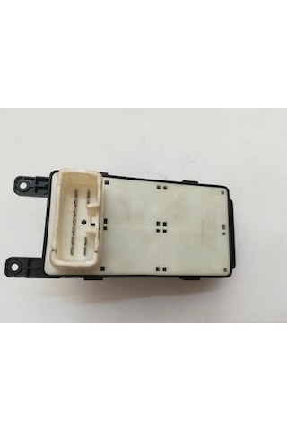 Hyundaı İ20 Cam Açma Düğmesi Sol Çiftli 93570 1j000