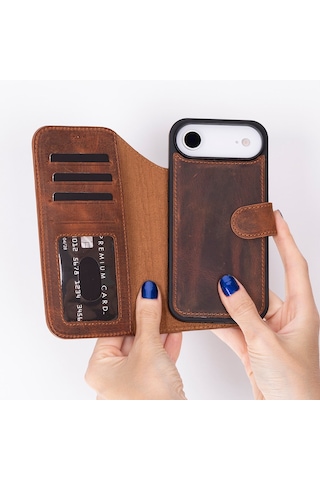 Bloomcase Magic Wallet Mahogany Saddle Hakiki Deri İphone Uyumlu 17 Air 6.5" Cüzdanlı Telefon Kılıfı Kahverengi
