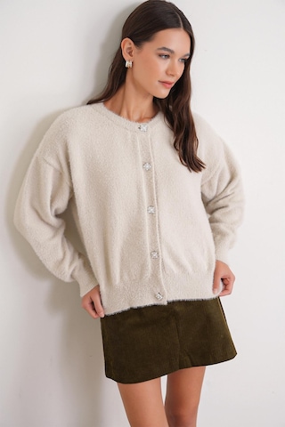 6902 Kadın Sakallı Basic Yumuşak Dokulu Triko Hırka Naturel Naturel