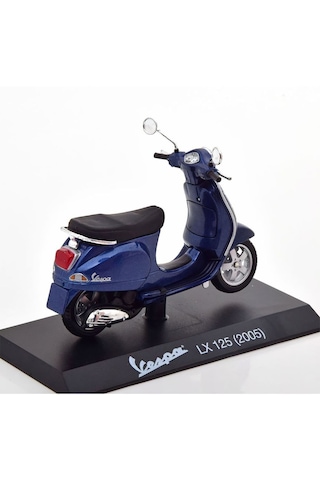 1:18 Atlas 2005 Vespa 125 Lx