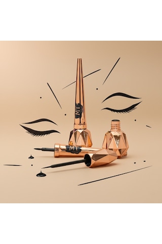 River World Eyeliner Likit Çok Renkli