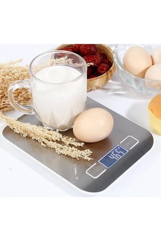 Metal Dijital Mutfak Terazisi Hassas Tartı 5 Kg Crown 5570 Gümüş