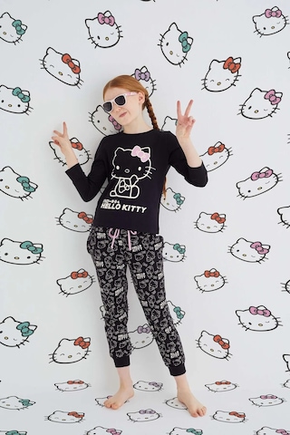 Hello Kitty Kız Çocuk Siyah Kız Uzun Kol Pamuklu Pijama Takımı Renklı