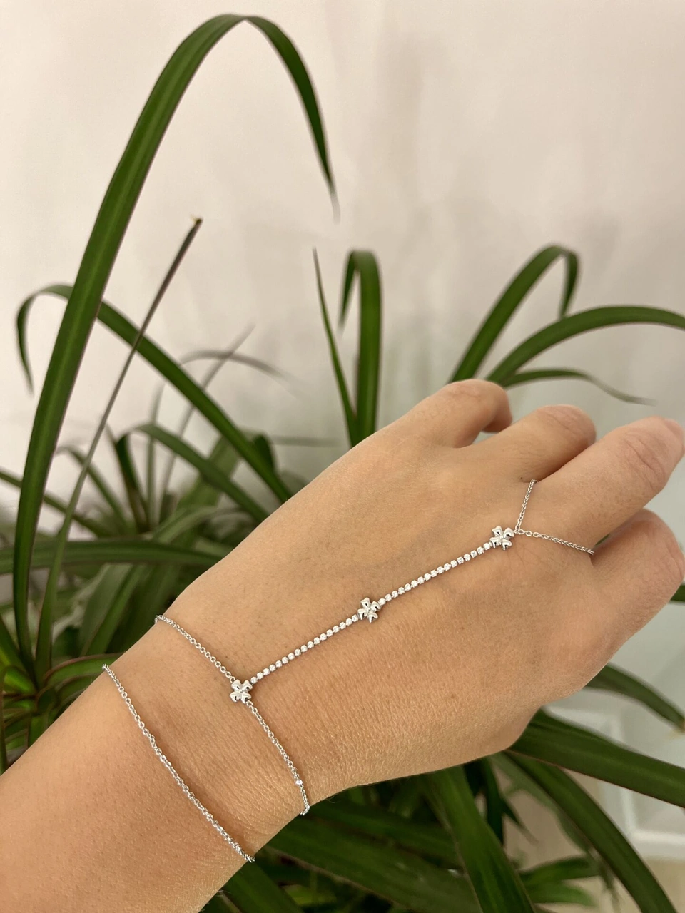 Gümüş Renkli Yonca Şahmeran Çok Renkli