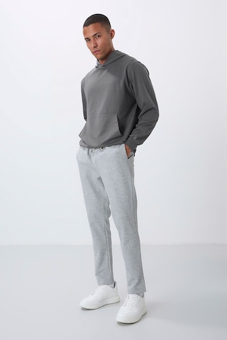 Tommy Life Gri Yüzeyi Dokulu Standart Fit Erkek Eşofman Alt - 82155