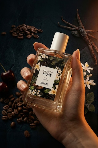 Armasari Black Muse Kalıcı Kadın Parfüm 50ml Oryantal & Vanilya Portakal Çiçeği, Kahve, Paçuli Oryantal - Vanilya