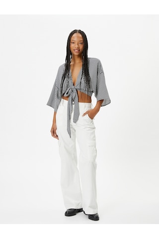 Koton Oversize Crop Kimono Bluz Kruvaze Geniş 3/4 Kol Kaz Ayağı Desenli Bağlama Detaylı Siyah Desenli 4wal60116ıw