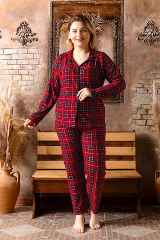 Nisanca Büyük Beden Kışlık Düğmeli Ekose Desen Yılbaşı Temalı Kadın Süet Pijama Takımı Bordo