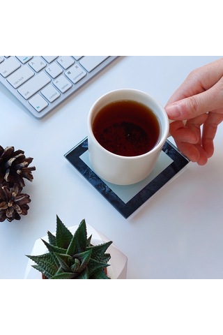 Decorita Cam Bardak Altlığı Y Harfli Tasarım 4'lü Takım 10 x 10 CM Çok Renkli