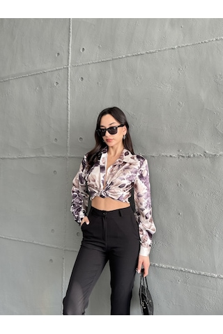 Kadın Oversize Ekru Renk Lacivert Çicek Detaylı Saten Gömlek-lacivert Lacivert