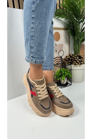 Günlük Kadın Sneaker Kalın Yüksek Taban Bağcıklı Rahat Tiger Şeritli Spor Ayakkabı 032 06-vizon Laci Kırmızı