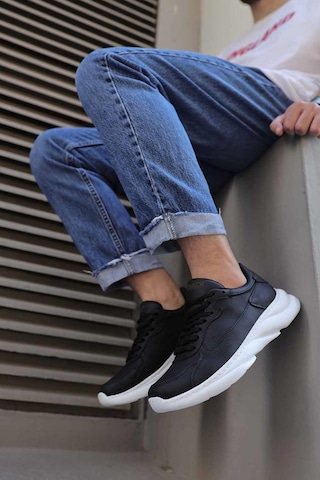 Sneakers Ayakkabı 065 Siyah Beyaz Taban 001 Sneakers Ayakkabı 065 Siyah Beyaz Taban 001