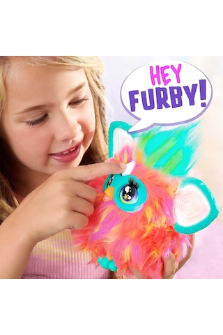 Furby Coral 15 Moda Aksesuarı Sesle Etkinleşen Peluş Oyuncak