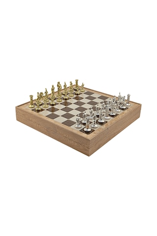 Gifthome Orta Boy Metal Roma İmparatorluğu Satranç Takımı Parlak Ve Rustik Desenli Sandıklı Mdf Tahtası 36x36x6 Cm.
